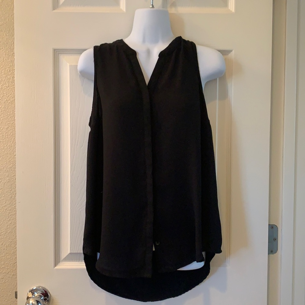 Sleeveless Blouse
